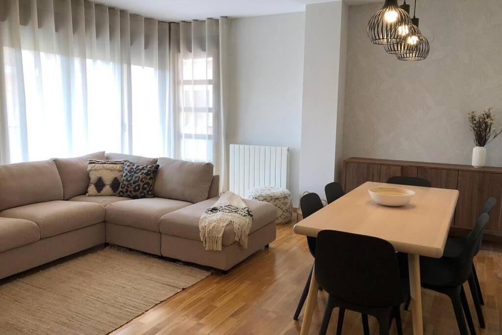 Apartamento Lerele Santurde Екстериор снимка